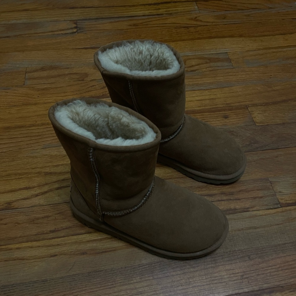 Classic Short UGG boots!